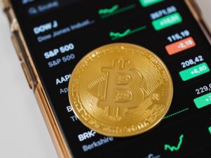 Bitcoin (BTC ) Düşünün Nedeni Ne?